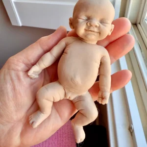 Minette Blank by Carol Manoukian from Caroline's Touch Art Dolls